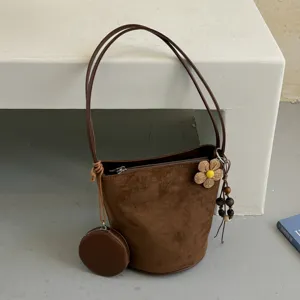 Women Retro PU Suede Bucket Bag Chic Stitching Patchwork Shoulder Bag With Pendant Commute Tassel Handbag Crossbody Bag For Autumn Daily Office