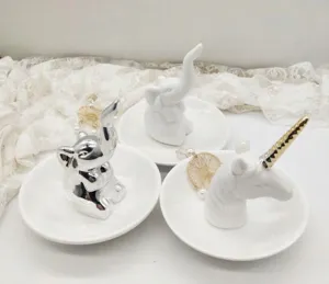 Plat à bijoux éléphant licorne en céramique porte-bague décoration de bureau mignonne