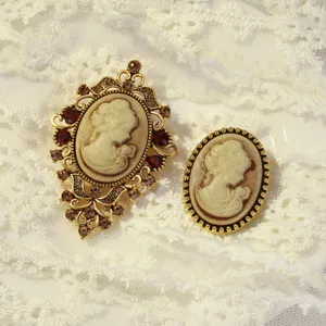 Vintage Cameo Portrait Brooch Pin Set Palace Retro Rhinestone Alloy Brooches For Women Clothing Coat Accessories
