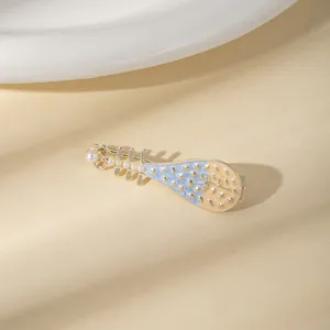 cute pipa shape hairpin metal hair clip pearl sweet style hair accessory detail view