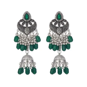 Rétro ethnique long gland Jhumka boucles d'oreilles bohème perle verte cloche pour femmes.