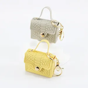 Mini borsa quadrata con stampa coccodrillo portachiavi e accessorio elegante per borsa.