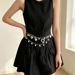 Y2K sweet-cool pearl multi-layer waist chain, retro metal body chain for women fashion accessory.