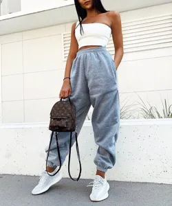 Lässige graue Jogginghose für Damen, dicke Fleece Freizeithose mit Bündchen für Alltag.