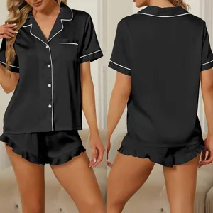 Ensemble pyjama short à volants col V manches courtes en satin noir pour femmes vue principale