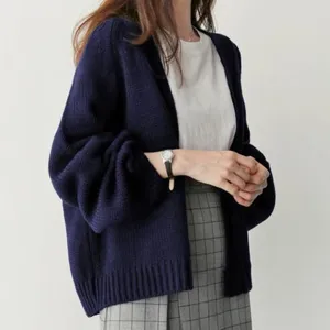 Damen lose Strickjacke einfarbig langarm lässiger Pullover Detailansicht Mode Oberteil
