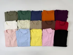 Women solid color short sleeve t-shirt casual basic round neck top soft breathable fabric.