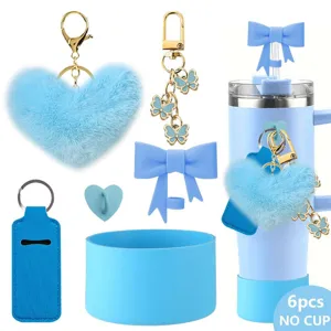 Set accessori per tazza Stanley 6pz portachiavi cuore peluche e copricanna in silicone