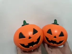 Halloween Kuerbis Quetschspielzeug lustiges Dekorationstisch Dekoration Requisiten
