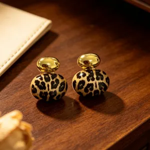 Hermoso otono invierno retro metal flocado leopardo pendientes de lujo diseno unico