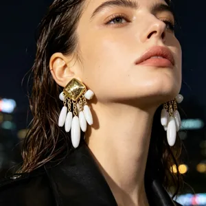 Rétro or carré blanc goutte gland boucles d'oreilles élégante soirée mariée bijoux accessoires