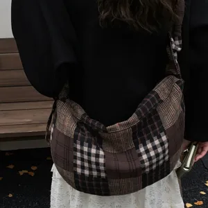 Vintage textured fashion trendy large capacity shoulder bag autumn winter new tote messenger bag
