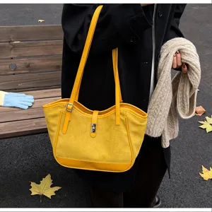Élégant sac cabas bandoulière en suédine jaune pour femme, grande capacité pour l'automne.