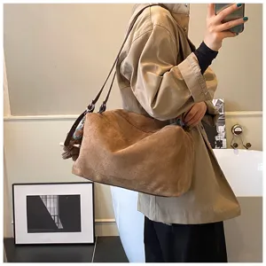 Korean style vintage brown suede shoulder tote bag, large capacity casual commuter.