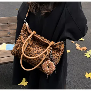 Vintage leopard print tote bag for women autumn winter fashion large capacity shoulder bag stylish