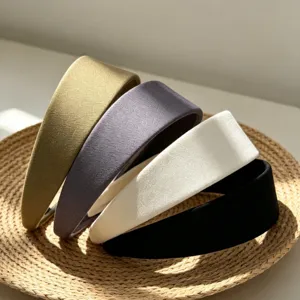 Retro fabric wide headband detail view, multi-color solid hair hoop for daily fashion wear.