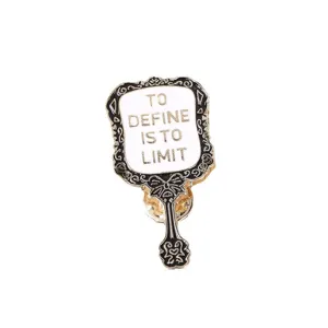 Vintage spiegel emaille speld met inspirerende quote, metalen badge voor rugzak en kleding.