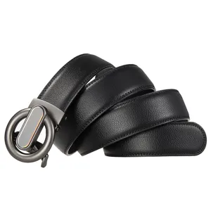 Men's casual black leather belt featuring a sleek metal automatic buckle for daily wear.