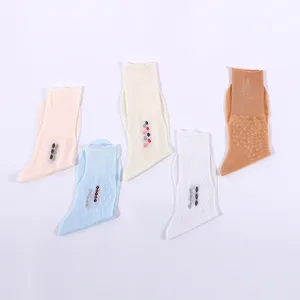 Comode calze corte in nylon da donna, sottili e traspiranti set di calzetteria, 5 colori.