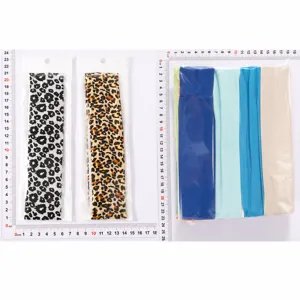 Wholesale sports headbands, elastic fitness yoga hair bands, anti-slip sweat absorption headwear.