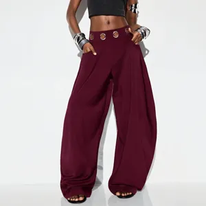 Pantalon sarouel large bordeaux pour femme avec de grands œillets métalliques et poches