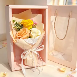 Handgemachte Seifenrosen Blumenstrauß Geschenkbox, romantisches Präsent zum Valentinstag.