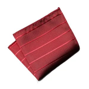 Pochette de costume jacquard bordeaux pour homme mariage mouchoir formel accessoire chic