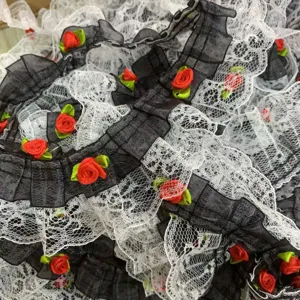 Dentelle de tulle double couche de 5cm avec fleurs de roses en ruban 3D pour poupée