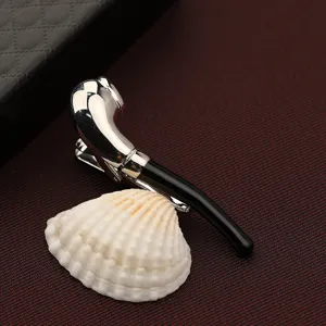 Elegante fermacravatta in metallo argento e nero da uomo accessorio per abito da lavoro