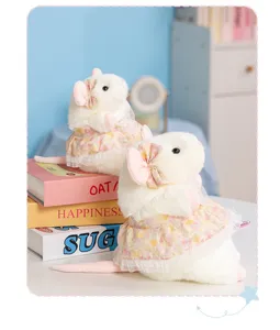 Lindo ratón de peluche con vestido floral, muñeca suave de animal regalo para niñas y niños.