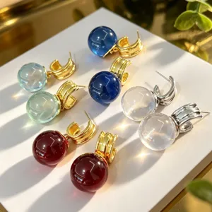 Boucles d'oreilles créoles boule de cristal colorées style vintage français doré argenté