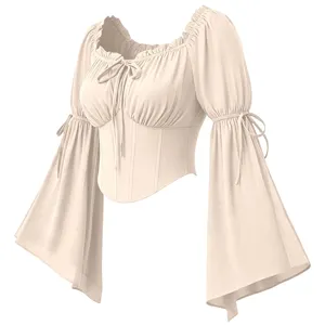 Blouse corset style Renaissance, épaules dénudées, manches trompette et nœud papillon élégant.