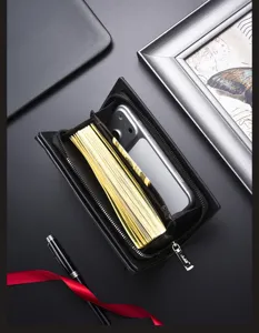 Portafoglio lungo nero da uomo con cerniera, grande capienza per carte e scomparto telefono.