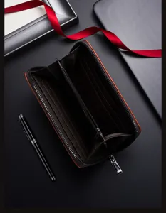 Men's long wallet business retro leather zipper purse with large capacity and multi card slots.