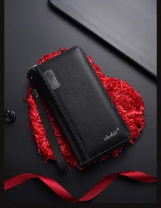Portafoglio lungo nero da uomo con texture litchi, pochette aziendale con cinturino da polso.