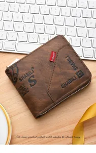 Men's retro short PU leather wallet featuring zipper closure and classic printed details for daily use.