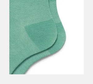 Comfortable green breathable mesh socks women summer thin cotton knit ankle socks detail.