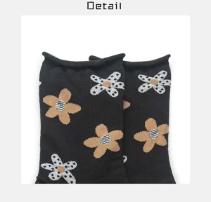 Women autumn retro flower socks trendy cute black college style student casual socks detail