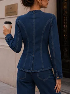 Elegante Damen Langarm Rundhalsausschnitt Jeansjacke und Hose Set für die Herbstmode.