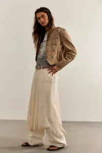Chic autumn winter long sleeve cropped military jacket with vintage metallic buttons and lace skirt.