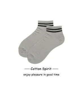 Men thin cotton ankle socks with double stripes, breathable athletic boat socks for spring.