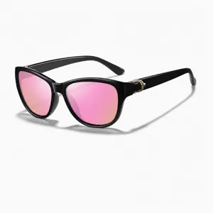 Lunettes de soleil polarisées pour femmes aux verres roses et monture noire élégante anti UV.