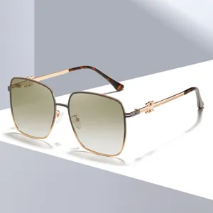 Femmes Mode Métal Carré Lunettes de Soleil Tendance UV400 Polarisé Dégradé Lunettes de Soleil Pour Voyage Extérieur Lunetterie