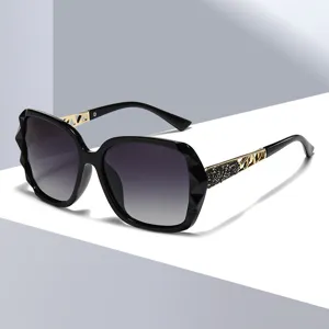 Femme Mode Oversize Carré Lunettes de Soleil UV400 Polarisé Lunettes Métal PC Verre Dégradé Strass Lunetterie