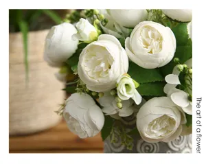 Bouquet de Roses Blanches Artificielles Fleurs en Soie Deco de Table Accessoires Photo