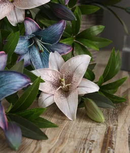 Flor de lirio artificial retro para decoración del hogar, estilo otoño vintage mesa.