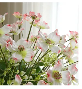 Flores artificiales de cornejo de seda, decoración del hogar campestre y arreglo floral.