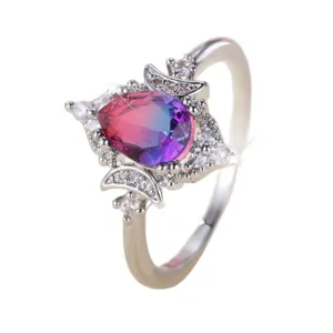 Atemberaubender Kronenring mit Farbverlauf Tropfen Edelstein in Silber Zirkonia.