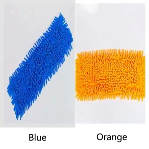 Ersatz Flachmopp-Pad Detailansicht zeigt blaue und orangefarbene Mikrofaser-Materialien.