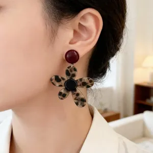 Leopard print flower stud earrings, unique design exaggerated temperament fashion jewelry main view